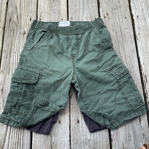 Boy’s 8 & 10 Cotton Cargo Shorts CP Urban Pipeline Gray & Army Green Adjustable - Picture 9 of 9